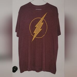 THE FLASH superhero Logo T-Shirt Men’s XL short sleeve shirt 50 cotton 50 Poly